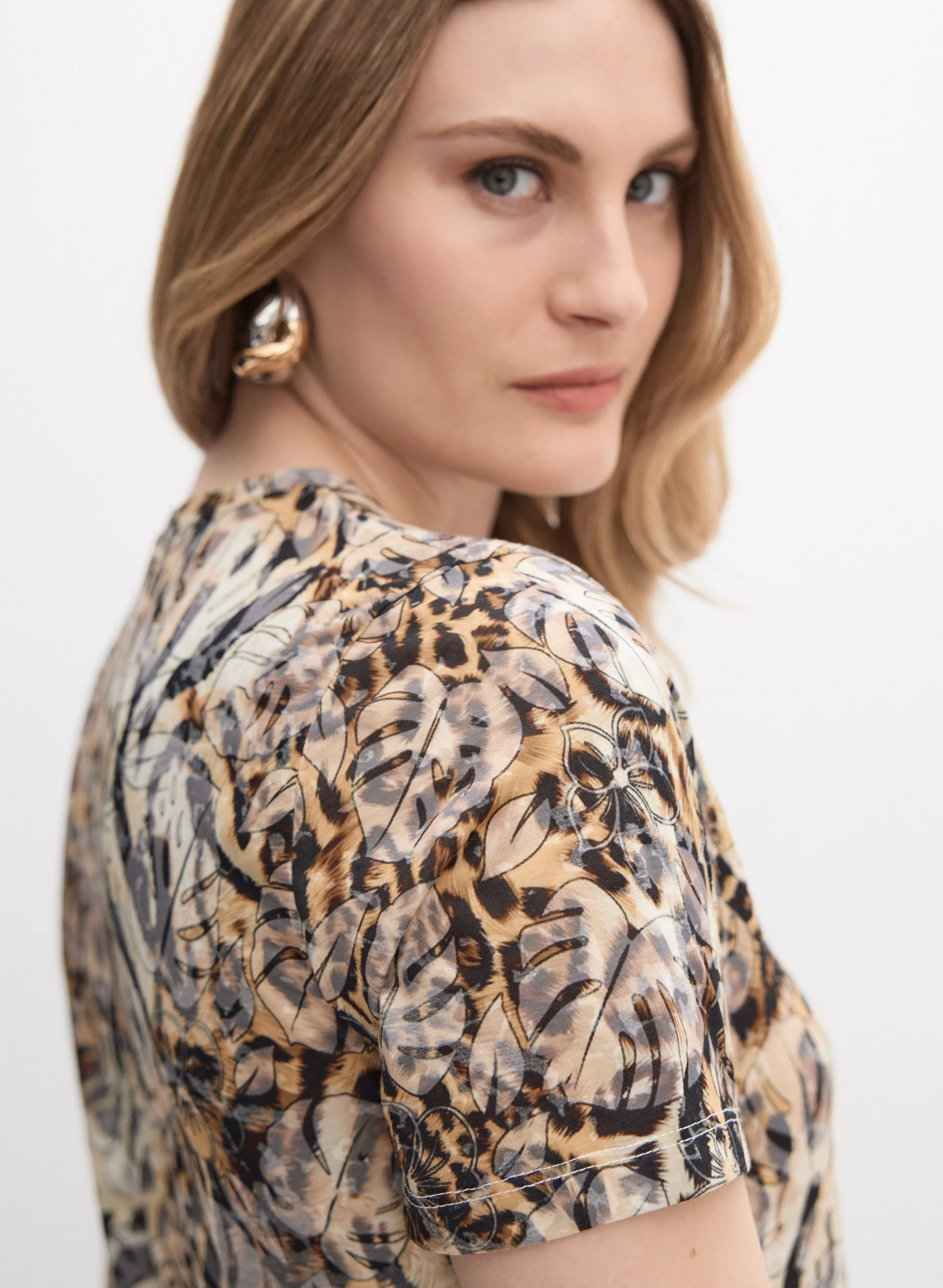 Animal Print T-Shirt - Image 2