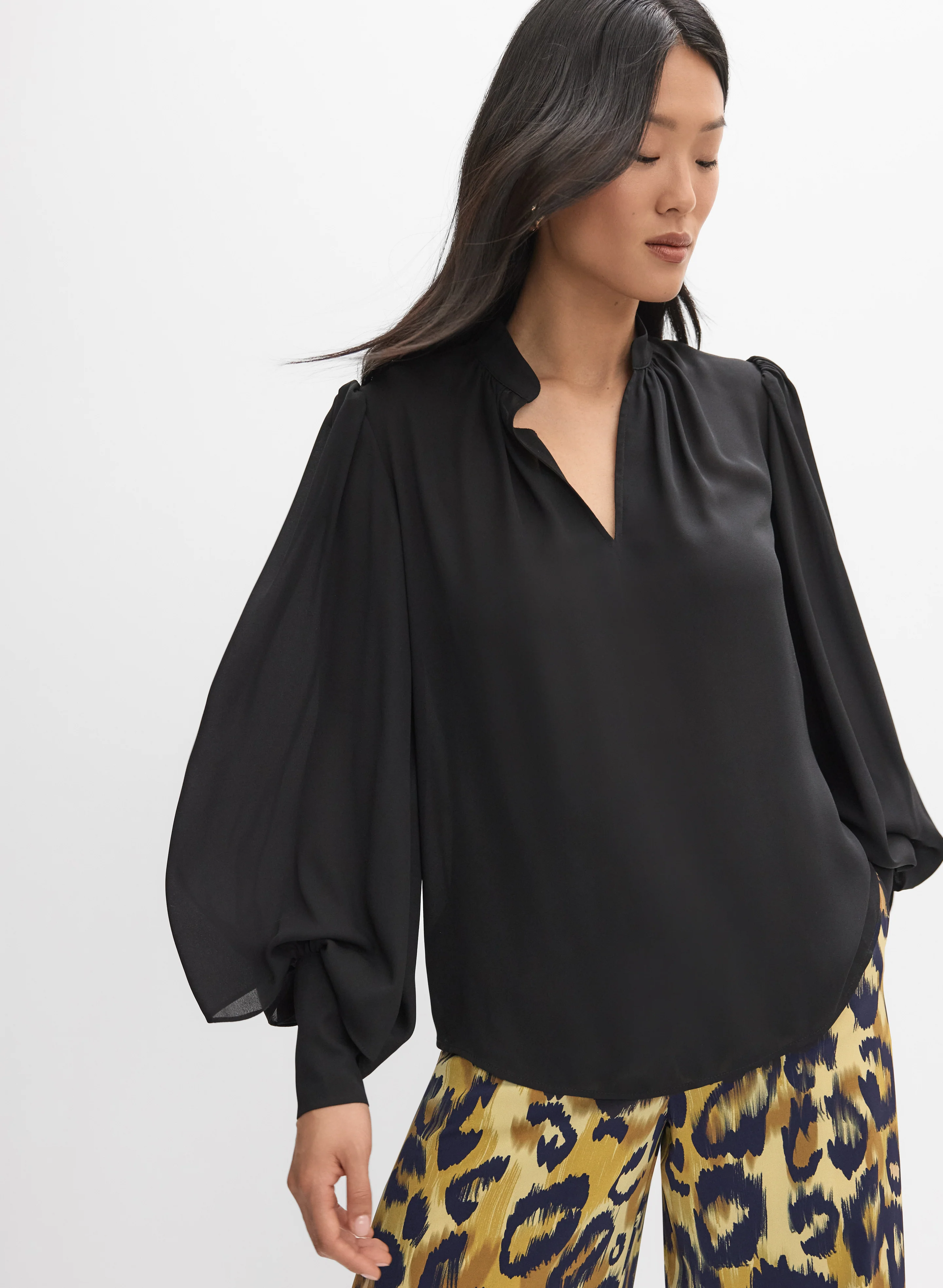 Balloon Sleeve Blouse - Image 8