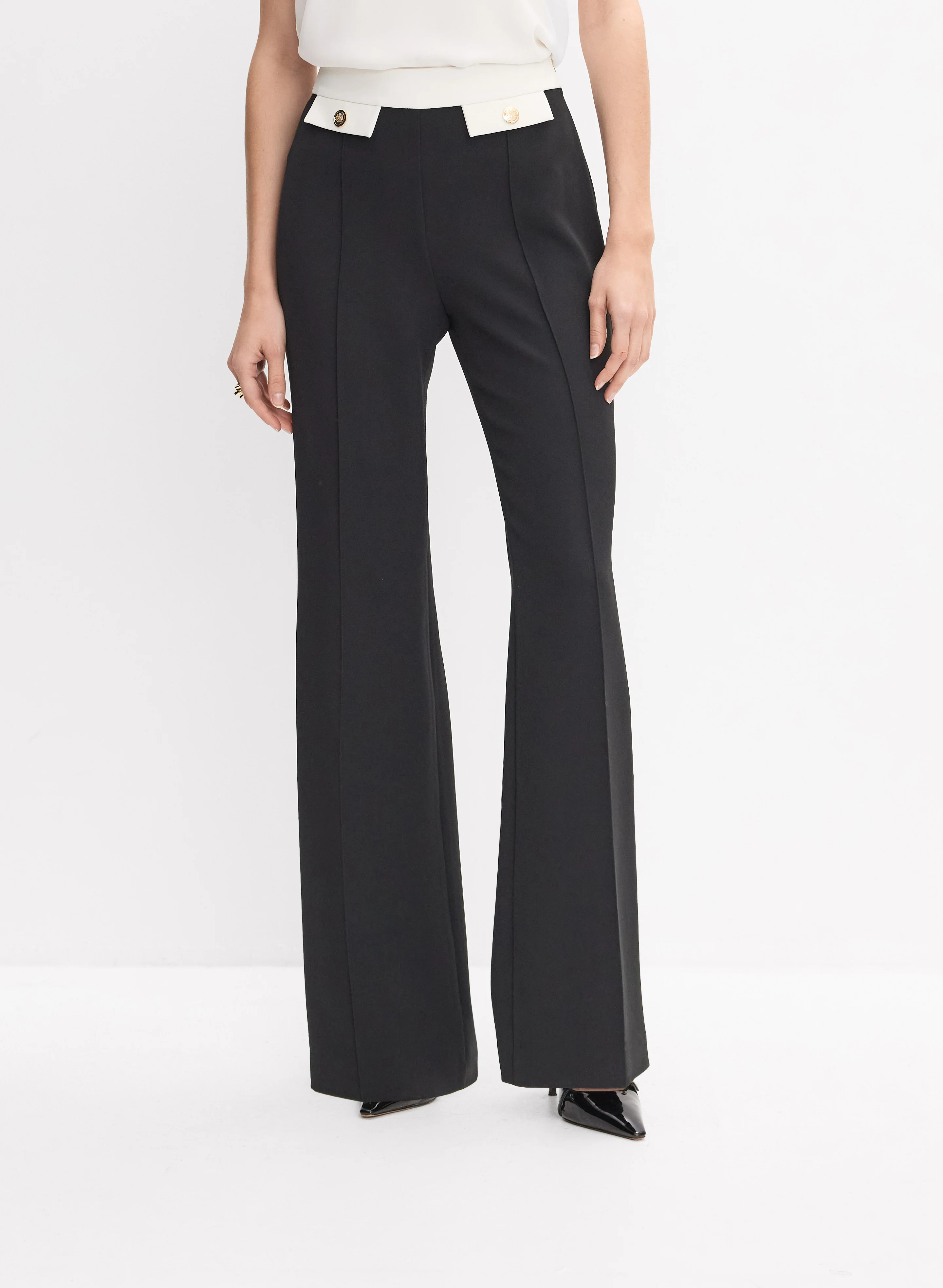 Contrast Detail Flare-Leg Pants