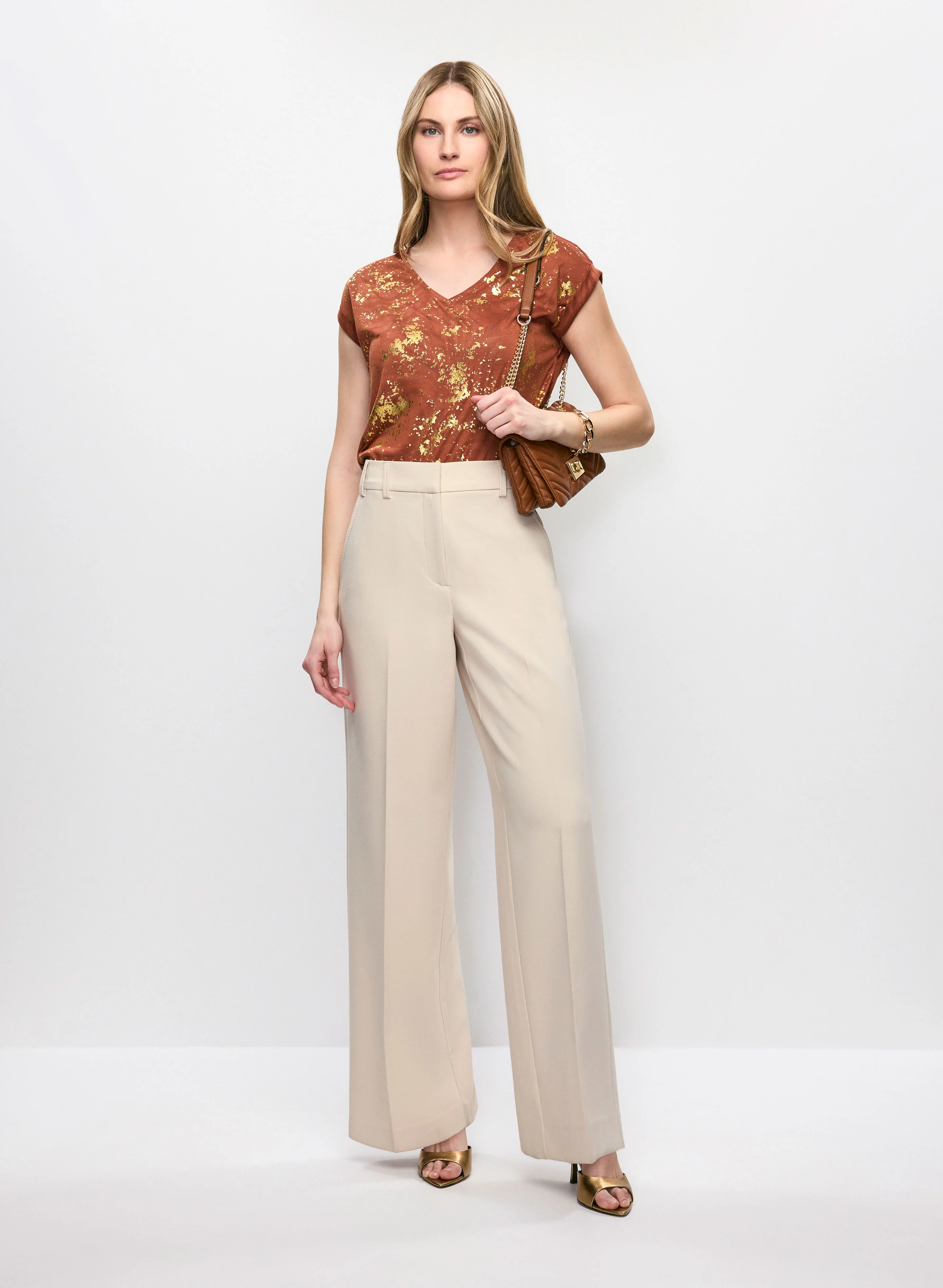 Foil Motif T-Shirt & Soho Wide Leg Pants