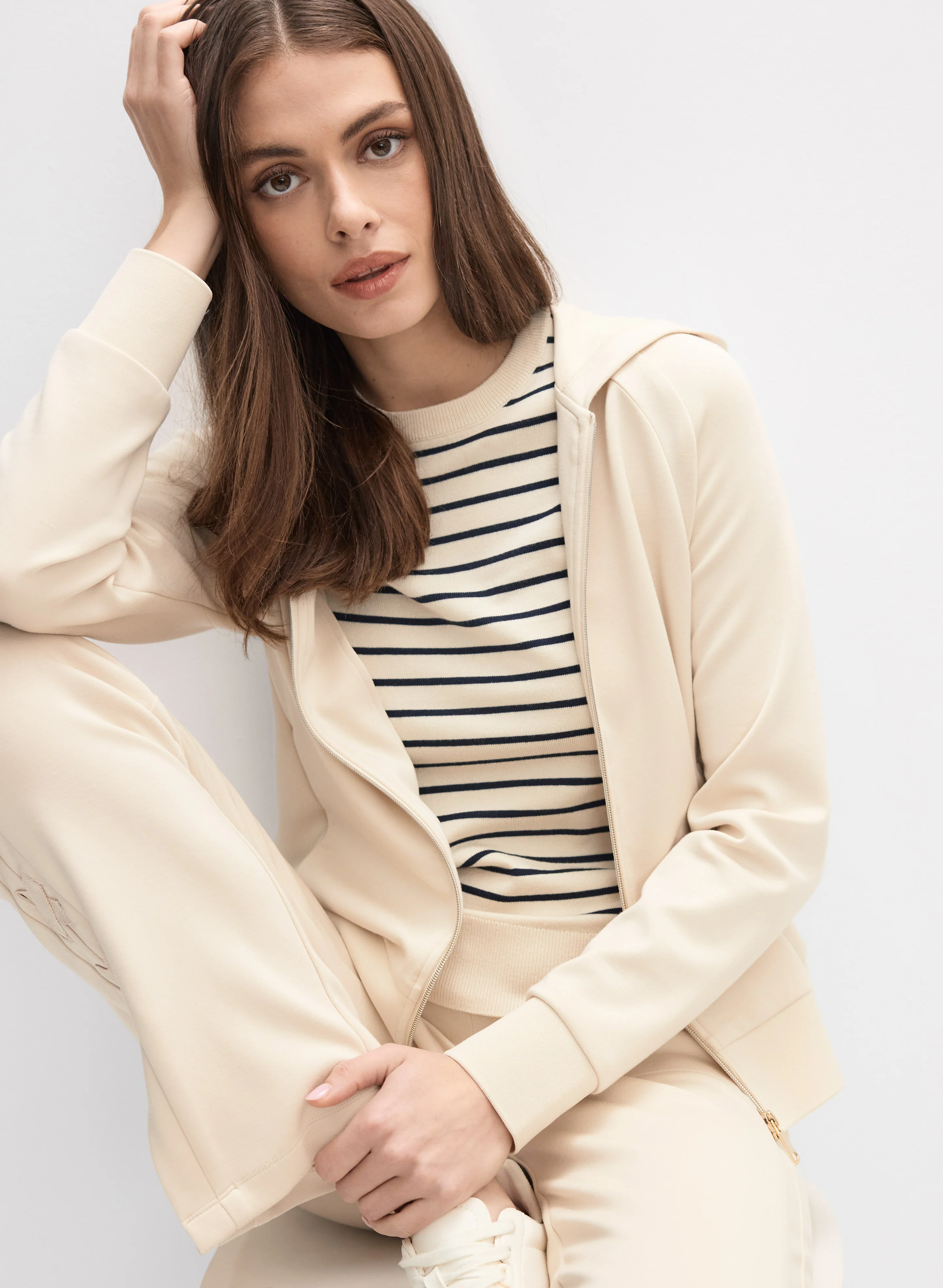 Hooded Lace-Up Detail Jacket - Image 8