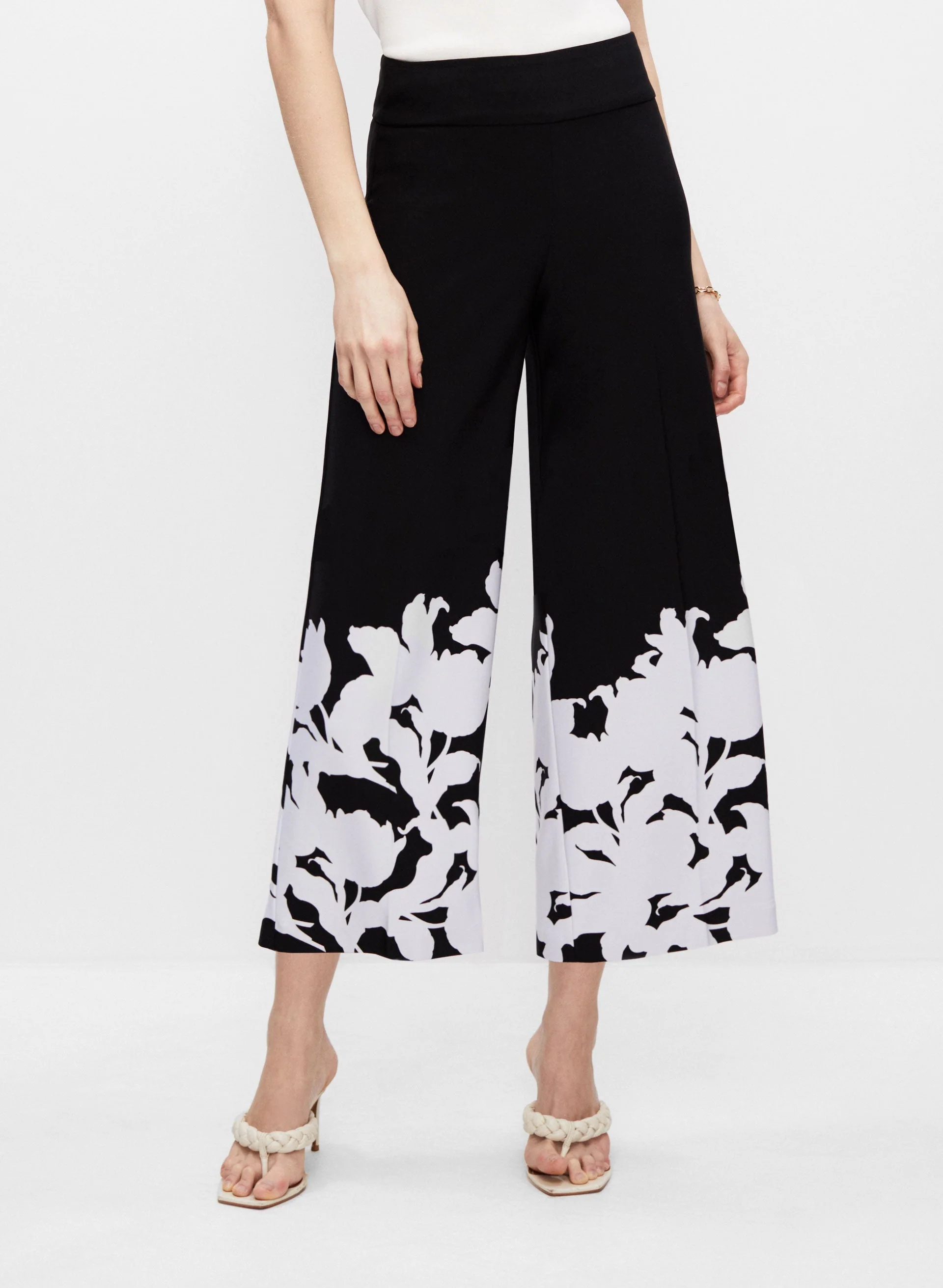 Joseph Ribkoff - Contrast Floral Print Culotte Pants - Image 3