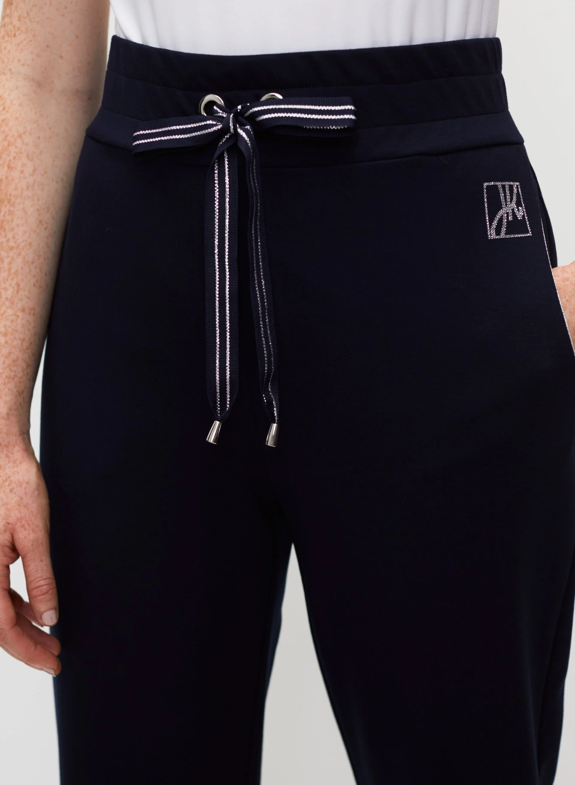Metallic Detail Jogger Pants - Image 4