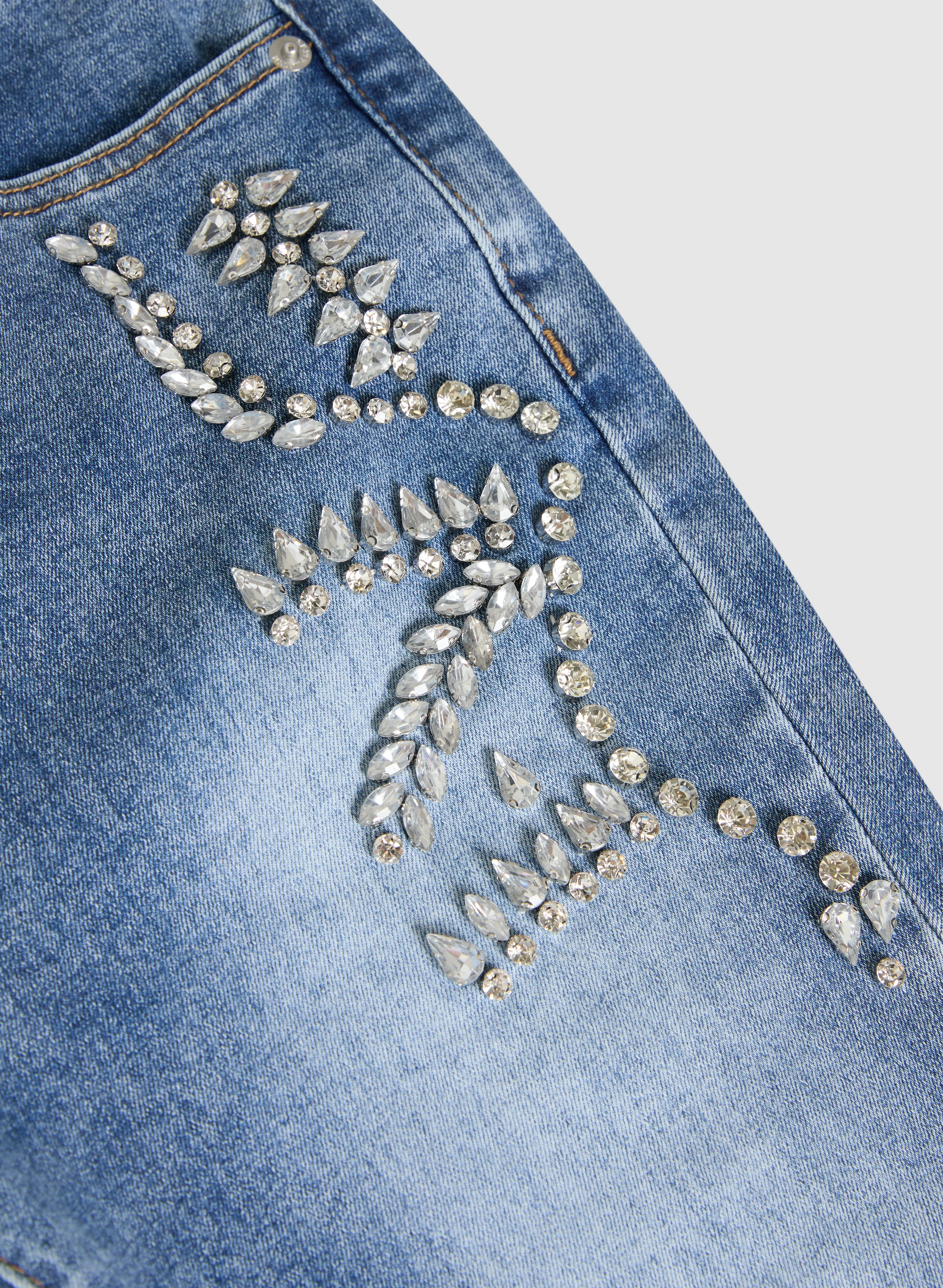 Rhinestone Detail Jeans - Image 7