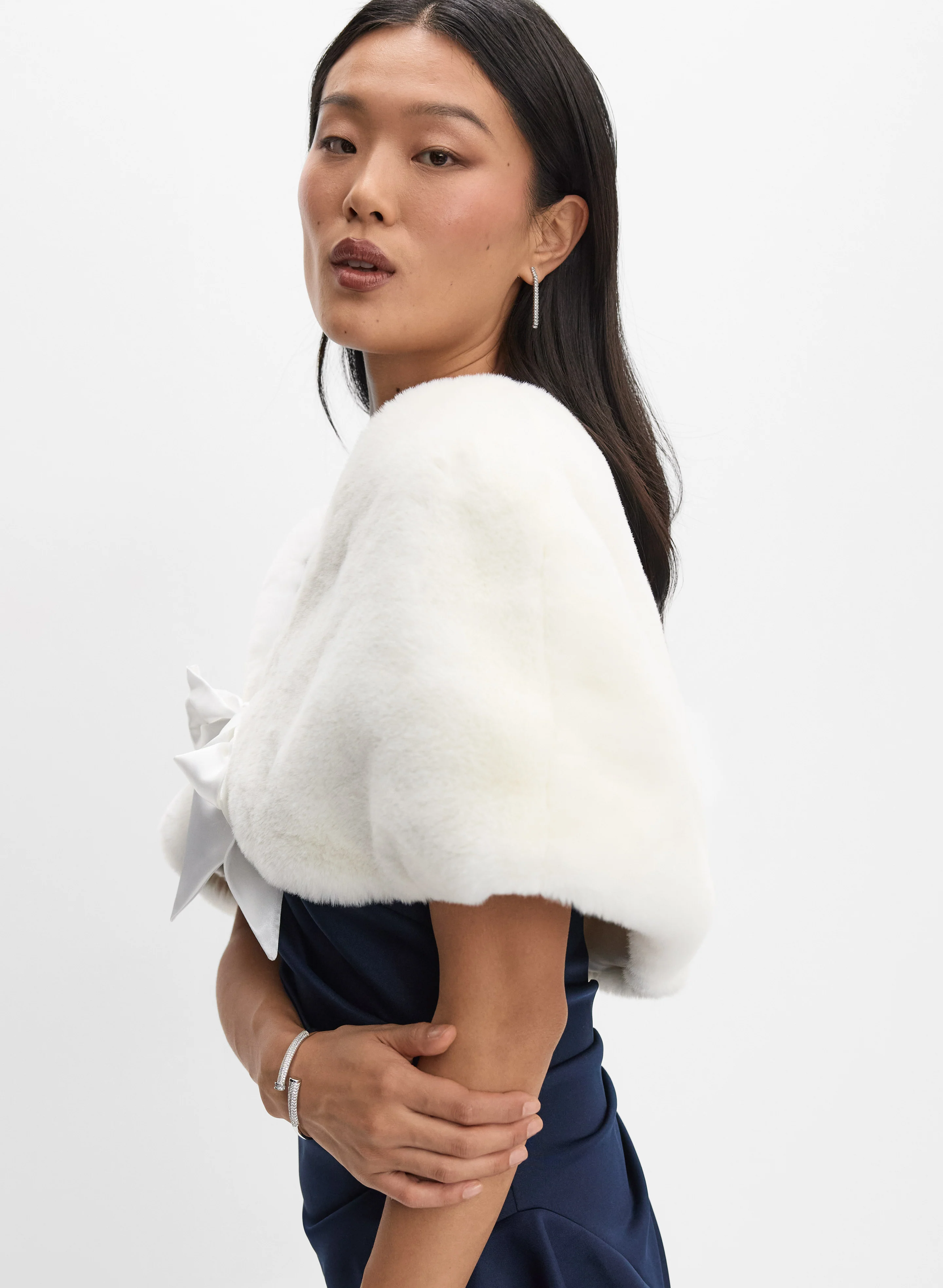 Satin Tie Faux Fur Stole - Image 5