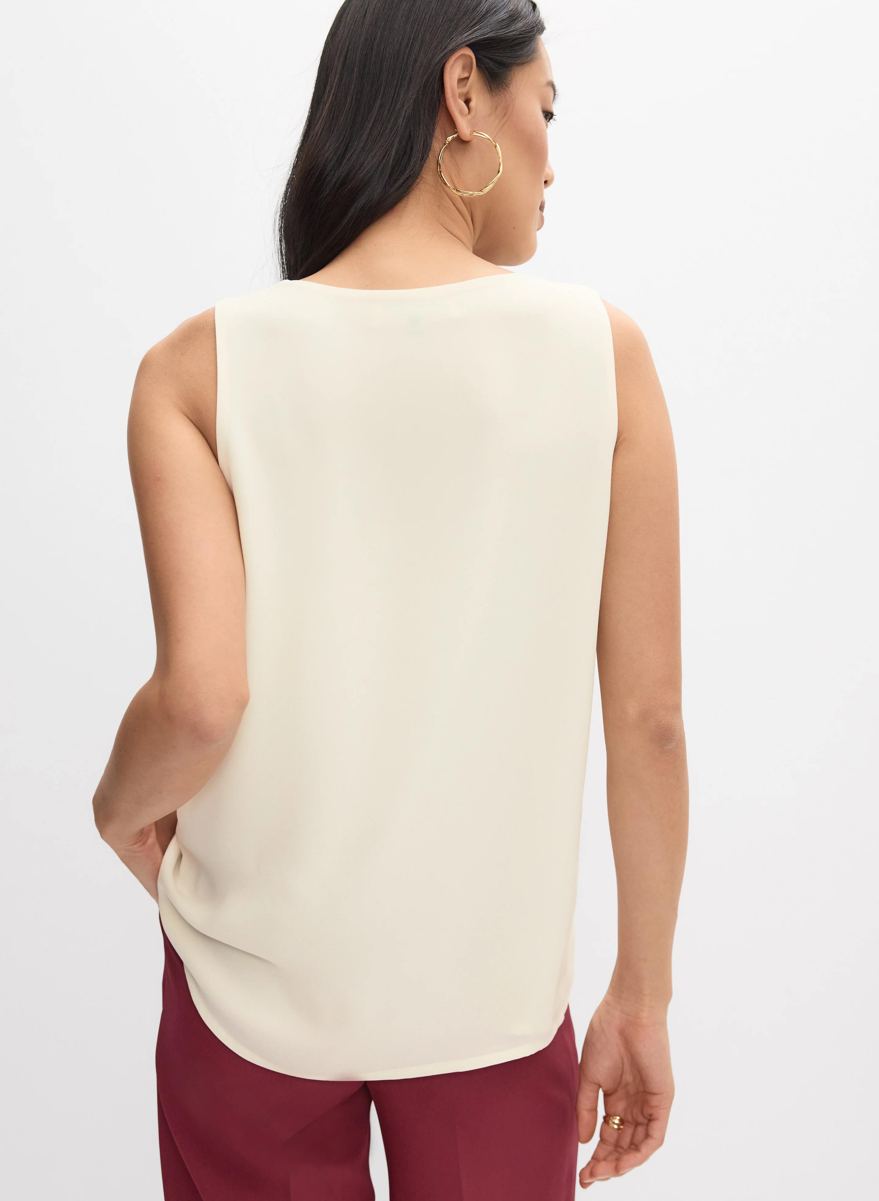 Sleeveless V-Neck Blouse - Image 4