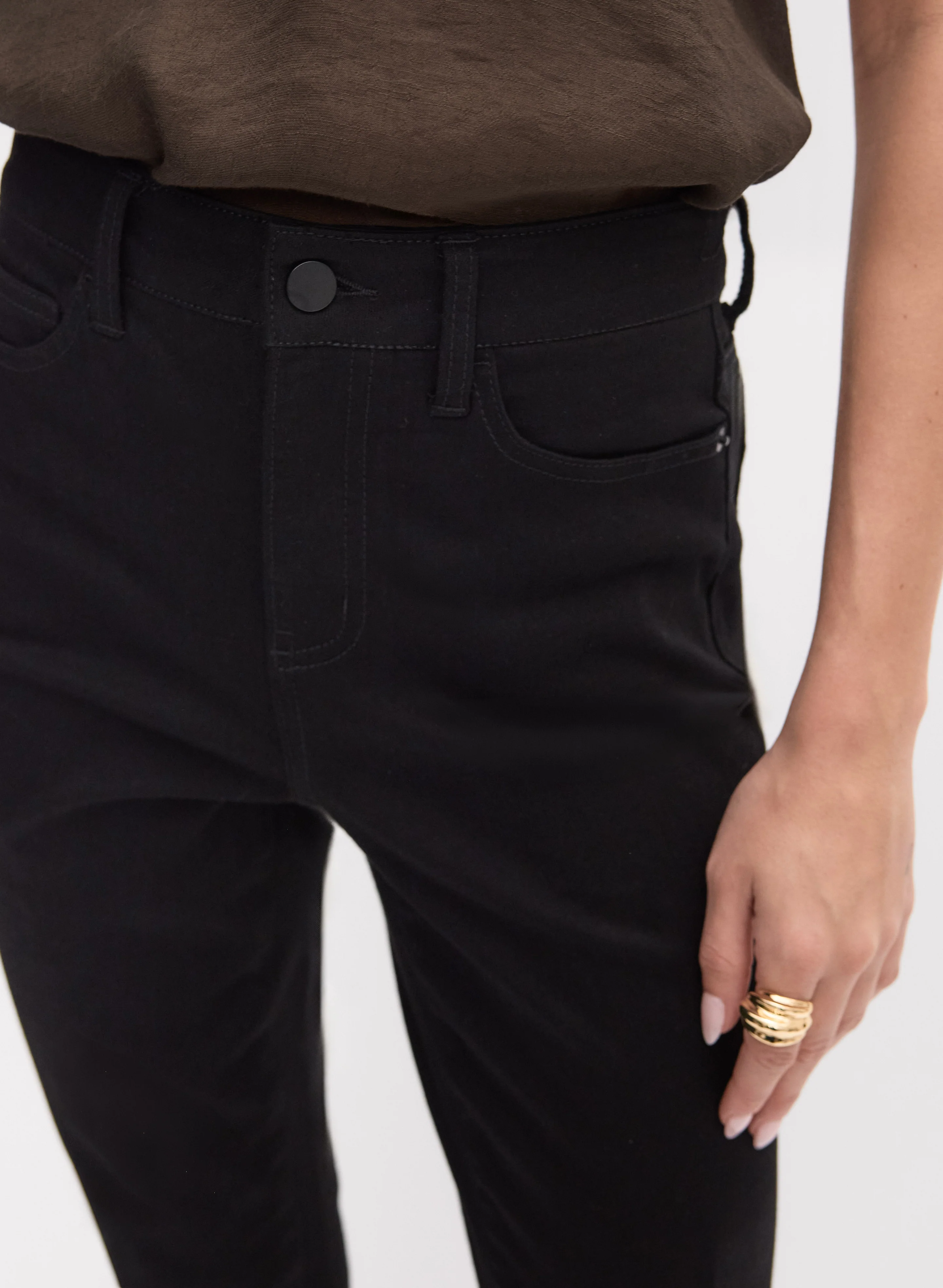 Slim-Leg Jeans - Image 4