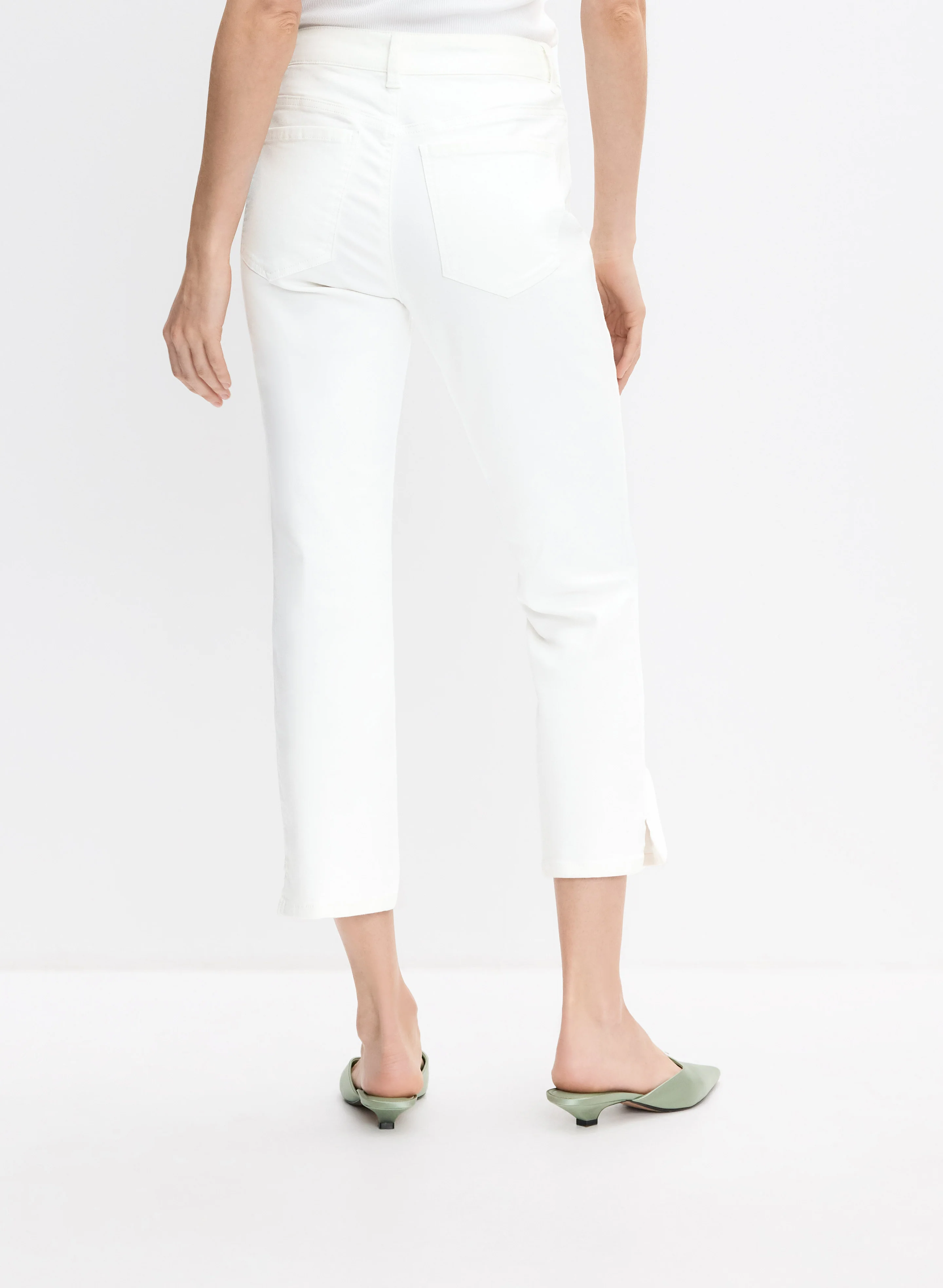 Straight-Leg Denim Capris - Image 3