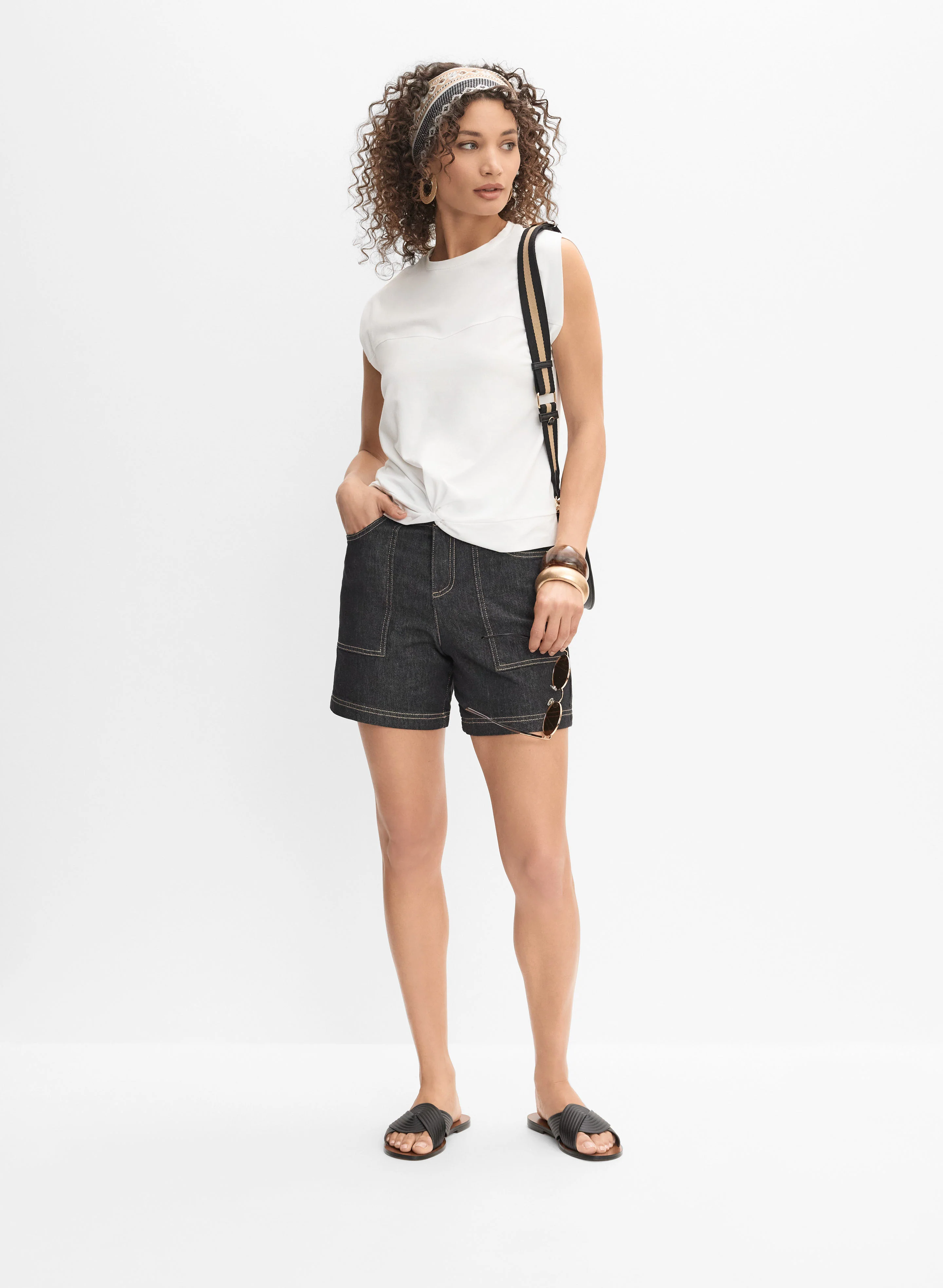 Twist Hem T-Shirt - Image 7