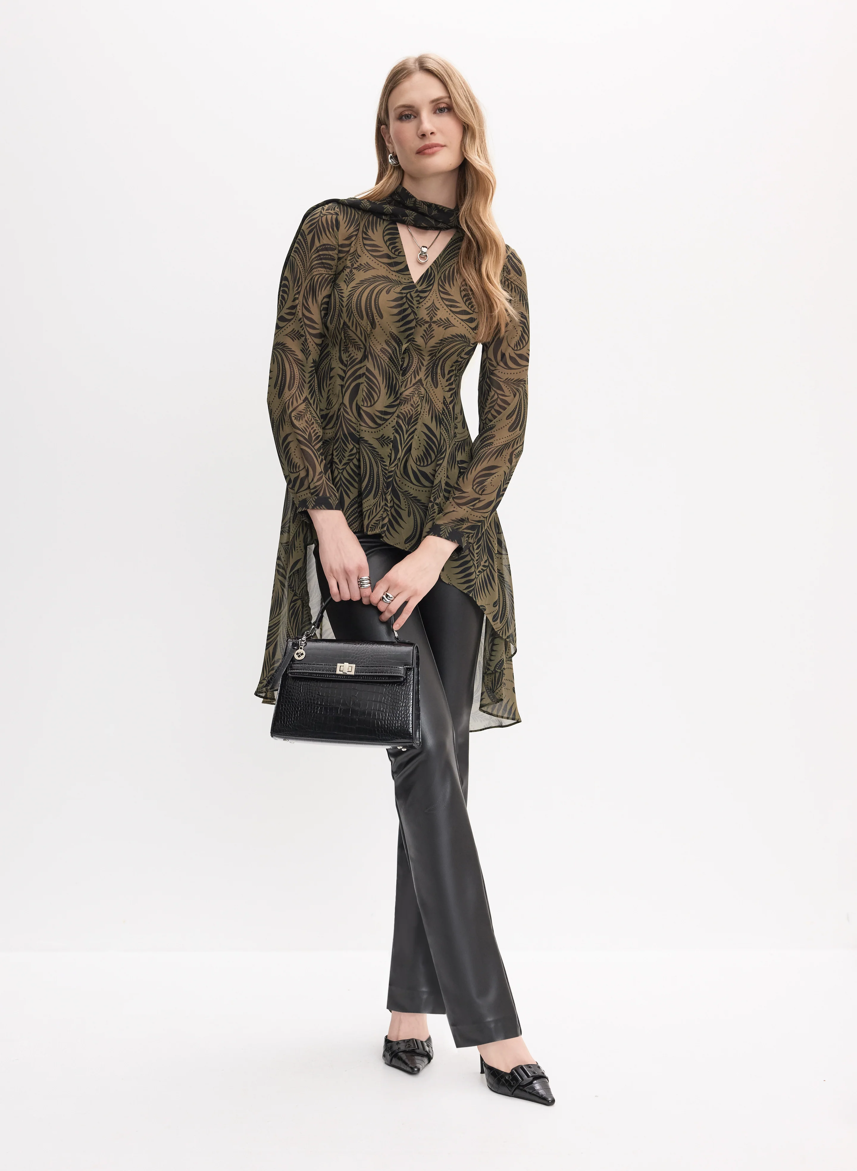 V-Neck Mixed Print Blouse - Image 3