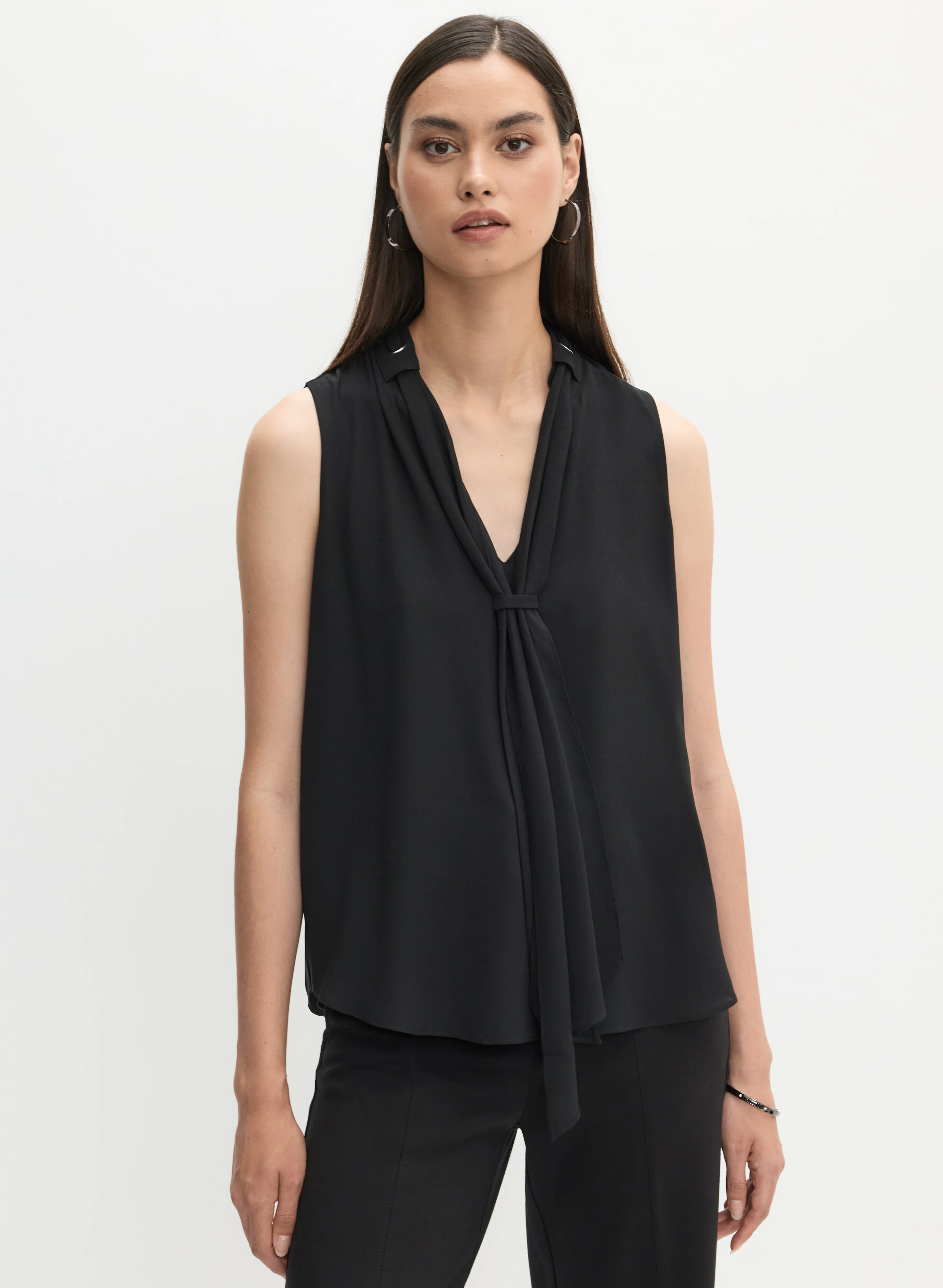 V-Neck Sleeveless Chiffon Blouse - Image 4